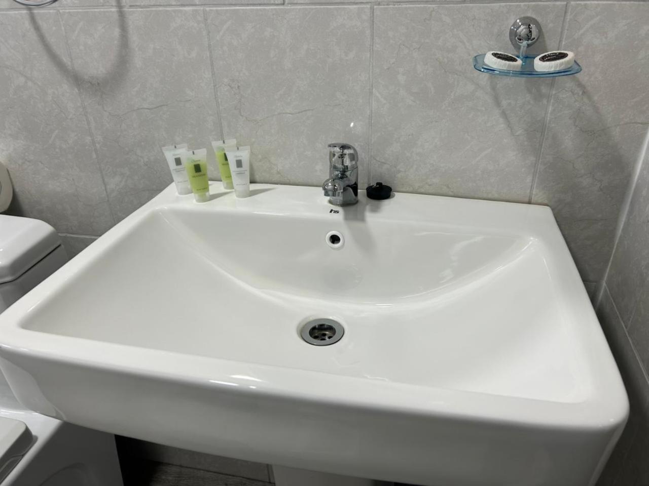 Terra Hostal Puerto Natales Eksteriør billede